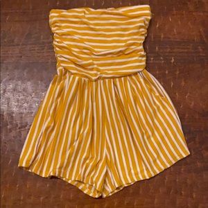 Strapless yellow romper!!